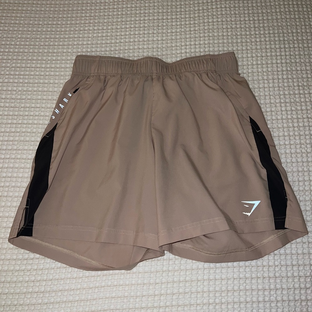 Gymshark Shorts - Tan/Black, Large, 5”